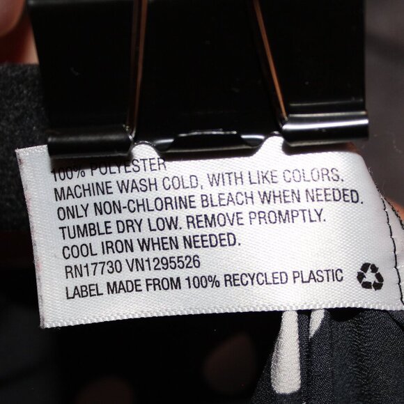 Merona, Blouse, XL, Black & White Polka Dot Print, Button Front, Collared - Picture 4 of 4